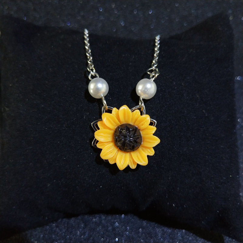 Sunflower Leaf Necklace