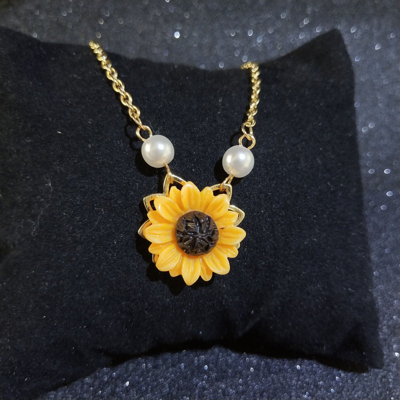 Sunflower Leaf Necklace